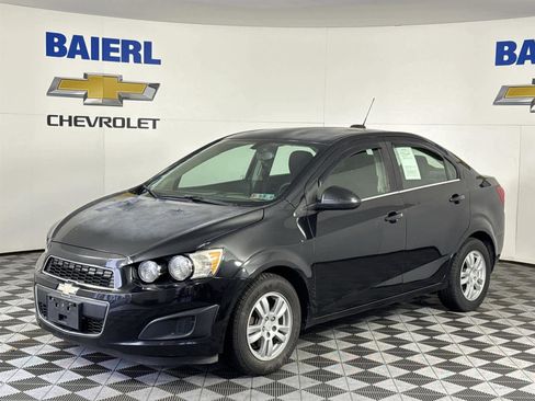 Used 2015 Chevrolet Sonic LT image 1