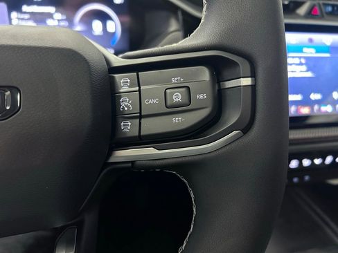 New 2026 Jeep Cherokee Overland image 11