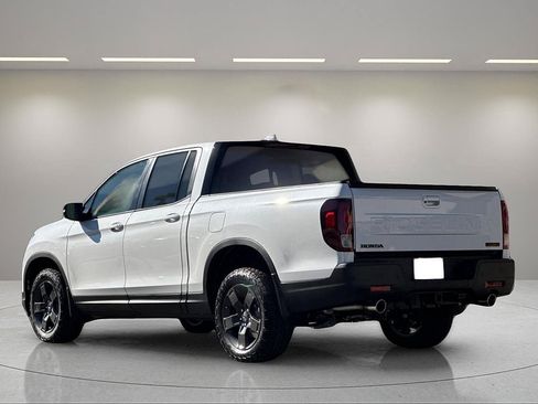 New 2026 Honda Ridgeline TrailSport image 3