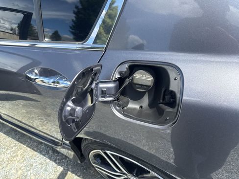 Used 2017 Honda Accord Sport image 11