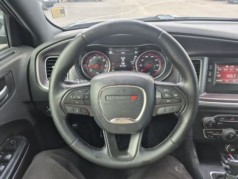 Used 2017 Dodge Charger SE w/ Popular Equipment Group RWD image 25