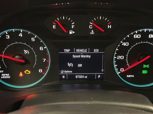 Used 2024 Chevrolet Malibu LT FWD image 5