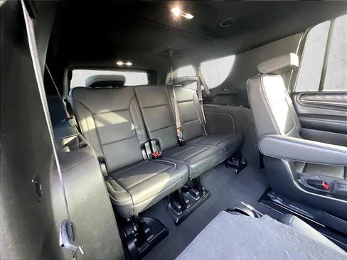 Used 2022 GMC Yukon XL Denali w/ Max Trailering Package RWD image 29