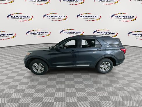 Used 2022 Ford Explorer XLT w/ Equipment Group 202A AWD/4WD image 5