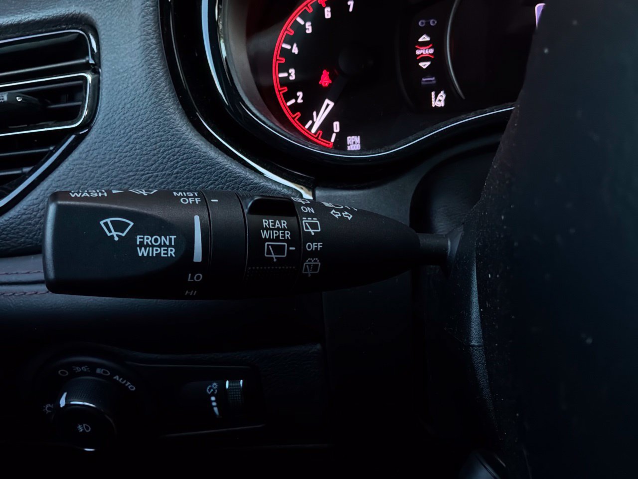 Used 2021 Dodge Durango R/T w/ Technology Group RWD image 54