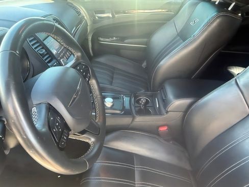 Used 2022 Chrysler 300 S w/ Safetytec Plus Group image 18