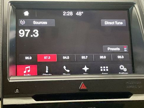 Used 2017 Ford Taurus Limited image 13