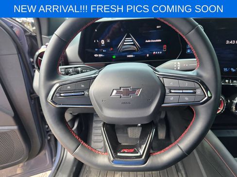 Used 2025 Chevrolet Blazer EV RS AWD/4WD image 13