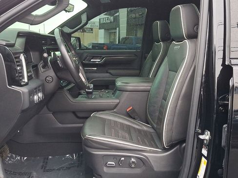 Used 2024 GMC Sierra 1500 AT4X image 20