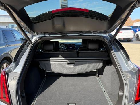 Used 2022 Cadillac XT5 Premium Luxury image 15