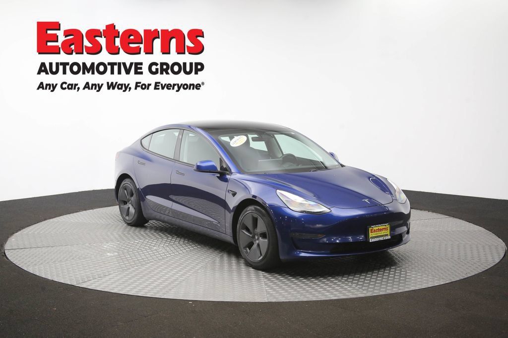 Used 2021 Tesla Model 3 Standard Range Plus RWD image 46