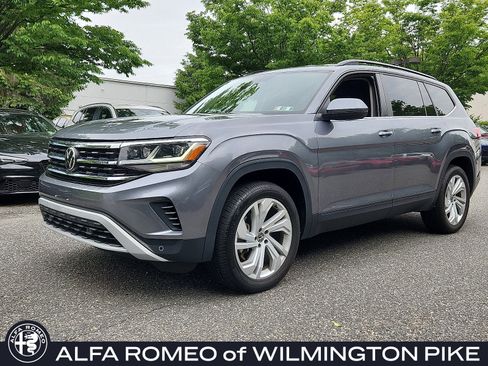 Used 2022 Volkswagen Atlas SE AWD/4WD image 1