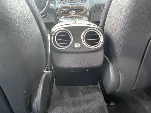 Used 2016 Mercedes-Benz C 300 4MATIC Sedan image 30