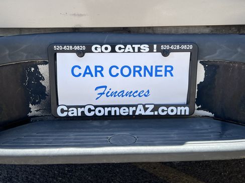 Used 2002 Nissan Frontier XE image 13