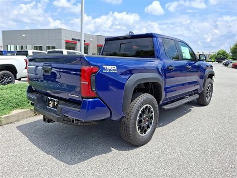 New 2025 Toyota Tacoma TRD Off-Road image 4