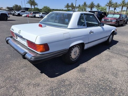 Used 1987 Mercedes-Benz 560 SL image 5