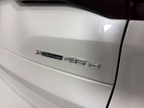 Used 2022 BMW X5 xDrive45e w/ M Sport Package image 12