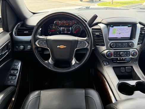 Used 2020 Chevrolet Tahoe LT w/ Luxury Package image 21