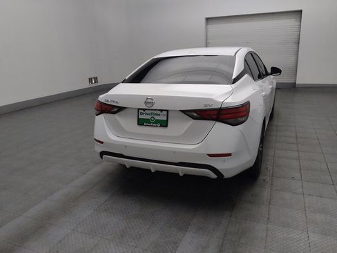 Used 2023 Nissan Sentra SV image 9