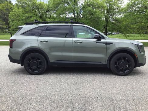 Used 2025 Kia Sorento X-Line EX AWD/4WD image 8