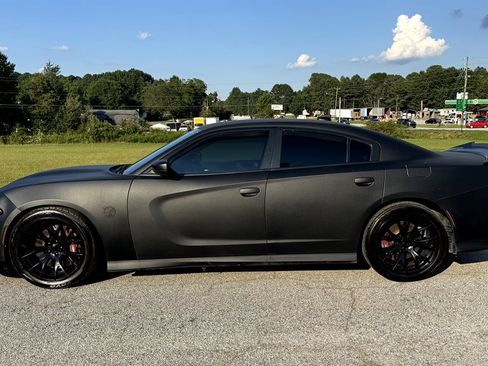 Used 2017 Dodge Charger R/T Scat Pack w/ Dynamics Package image 12