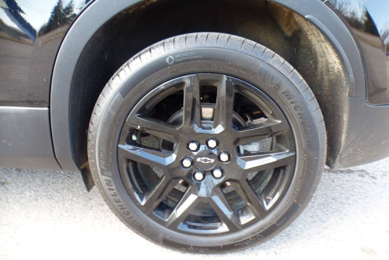 Used 2020 Chevrolet Blazer LT FWD image 12