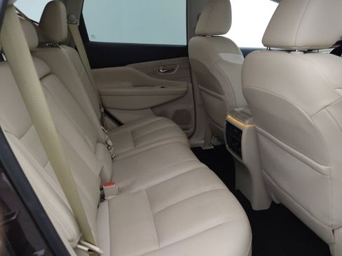 Used 2019 Nissan Murano SL w/ Cargo Package image 19