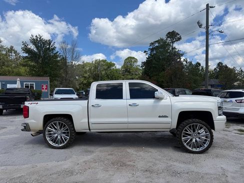 Used 2014 Chevrolet Silverado 1500 High Country w/ High Country Premium Package AWD/4WD image 4