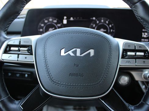 Used 2023 Kia Telluride SX Prestige AWD/4WD image 24