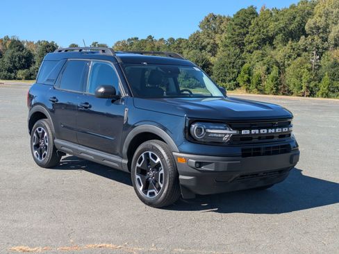 Used 2023 Ford Bronco Sport Outer Banks image 1