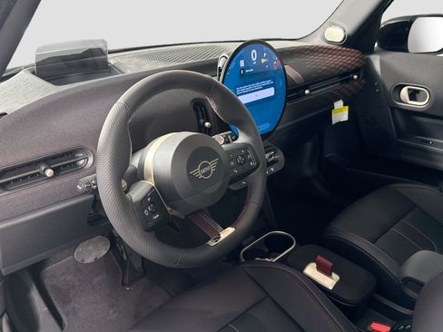 Used 2025 MINI Cooper S FWD image 9