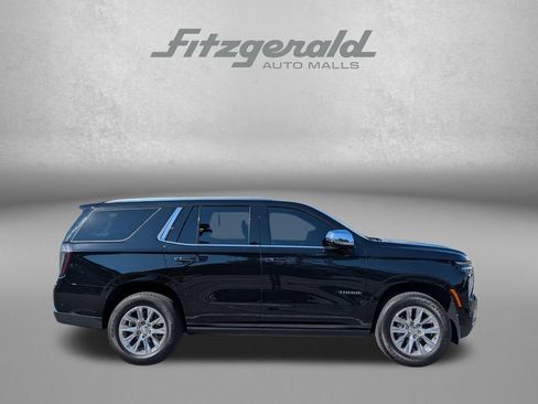 Used 2026 Chevrolet Tahoe Premier AWD/4WD image 4
