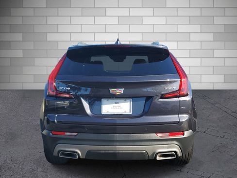 Used 2022 Cadillac XT4 Premium Luxury w/ Enhanced Visibility Package image 4