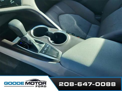 Used 2023 Toyota Camry LE image 13
