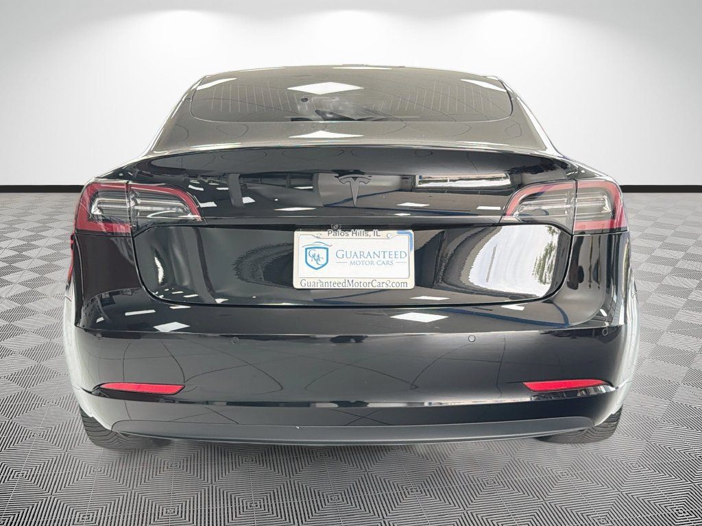 Used 2018 Tesla Model 3 Mid Range RWD image 9