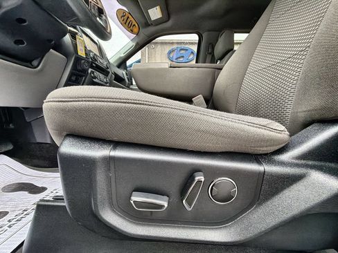 Used 2018 Ford F150 XLT w/ Equipment Group 302A Luxury AWD/4WD image 14
