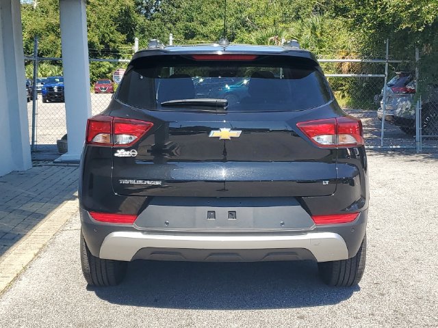 Used 2022 Chevrolet TrailBlazer LT w/ Convenience Package FWD image 7