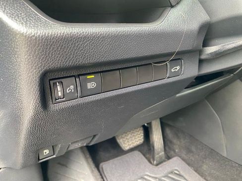 Used 2023 Toyota RAV4 XLE w/ Convenience Package AWD/4WD image 17