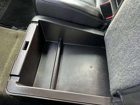 Used 2015 Chevrolet Silverado 1500 LT image 48