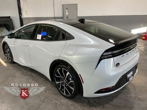 New 2026 Toyota Prius Plug-In Hybrid image 4