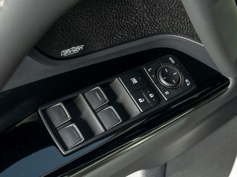 Used 2024 Lexus LX 600 F Sport AWD/4WD image 81