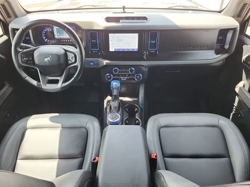 Used 2023 Ford Bronco Black Diamond AWD/4WD image 18
