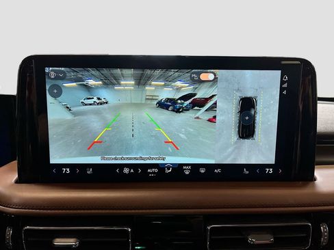 Used 2025 Lincoln Aviator Reserve w/ Equipment Group 201A AWD/4WD image 14