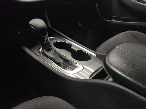 Used 2025 Chevrolet Malibu LT FWD image 26