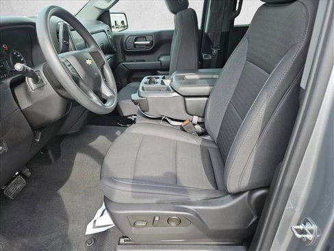 Used 2024 Chevrolet Silverado 1500 Custom image 13