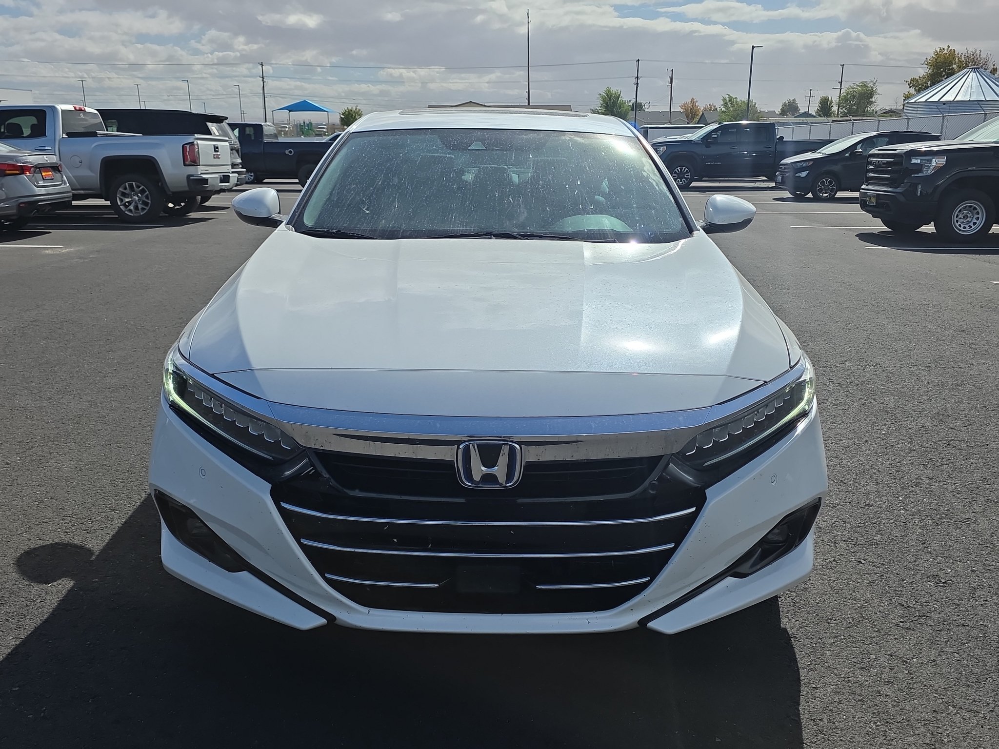 Used 2021 Honda Accord Touring image 2