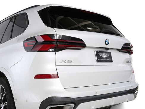 Used 2024 BMW X5 xDrive40i w/ M Sport Package AWD/4WD image 12