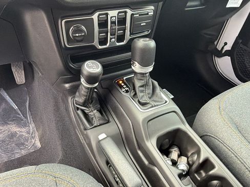New 2026 Jeep Wrangler Unlimited Sport AWD/4WD image 25