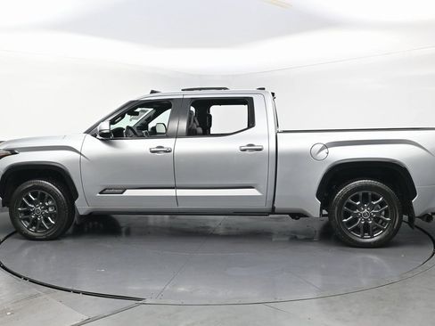 Used 2022 Toyota Tundra Platinum image 8