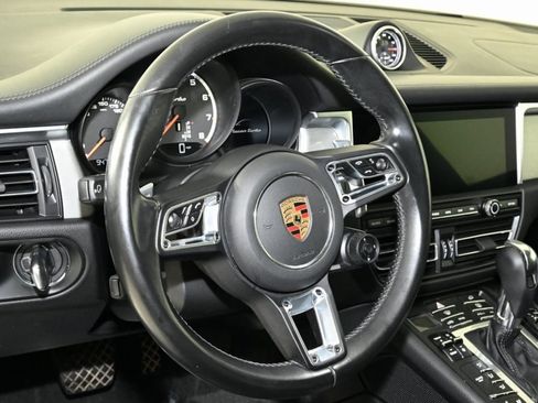 Used 2021 Porsche Macan Turbo w/ Premium Package Plus (PF0) image 6